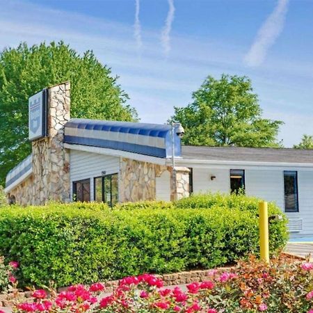 פיינוויל Knights Inn Charlotte South מראה חיצוני תמונה