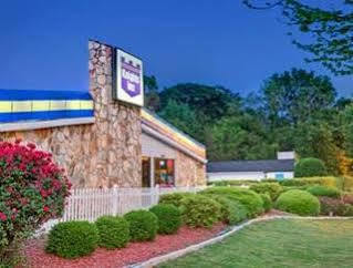 פיינוויל Knights Inn Charlotte South מראה חיצוני תמונה
